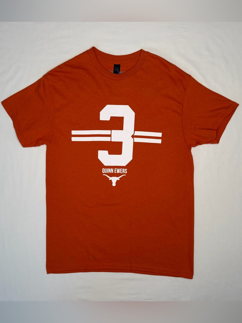 Texas Longhorns Football - Quinn Ewers Graphic Tee